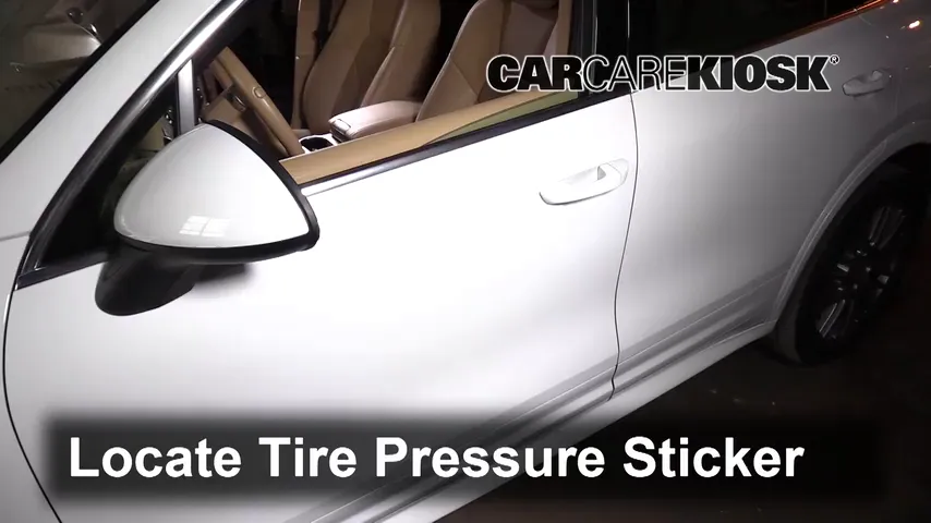 2013 Porsche Cayenne 3.6L V6 Tires & Wheels Check Tire Pressure